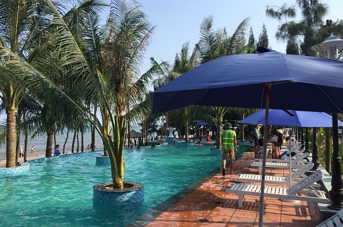 Tour du lịch biển Hải Tiến – Eureka Linh Trường Resort (2 ngày 2 đêm)